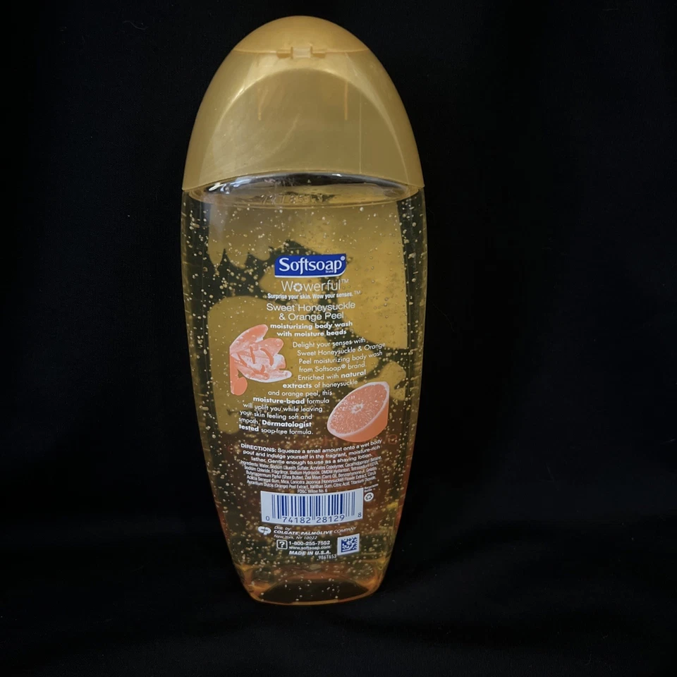 Softsoap Sweet Honeysuckle & Orange Peel Moisturizing Body Wash 18 fl oz. - Image 2 of 3