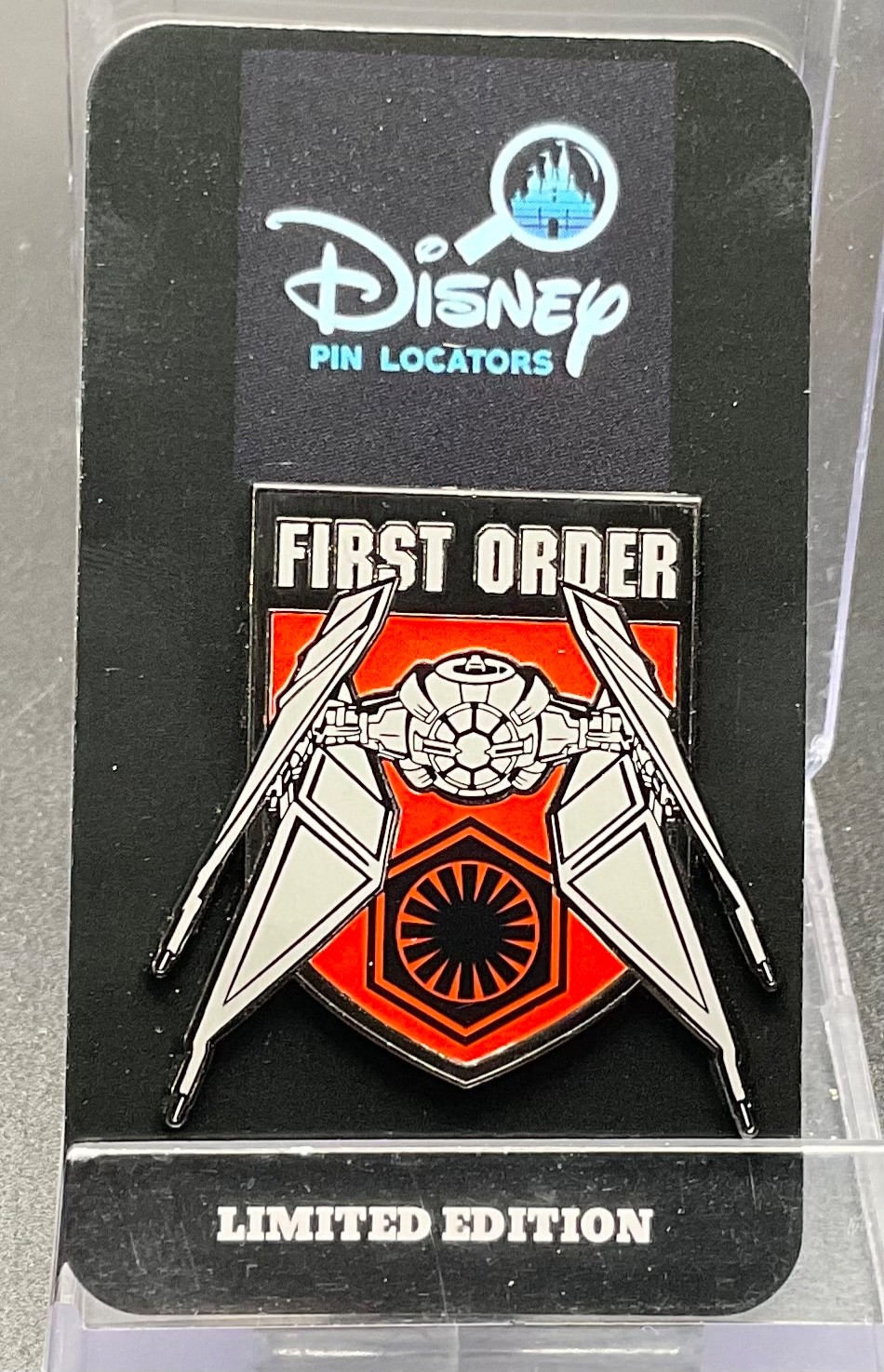 Disney 2019 Star Wars First Order Spaceship LE 3200 Pin