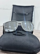 Oakley Holbrook Sunglasses Wood Grain Frame/Silver Mirror Polarized Lens UV400