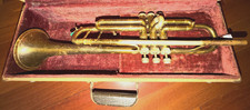 Vintage Couesnon Paris Bb Trumpet 29516 French w/ Original Case 2 Mouthpieces