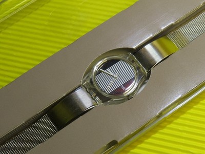 LADY (25mm KLEINE) Swatch von 2001 - SILVER LITE - LK189 in NEU & OVP