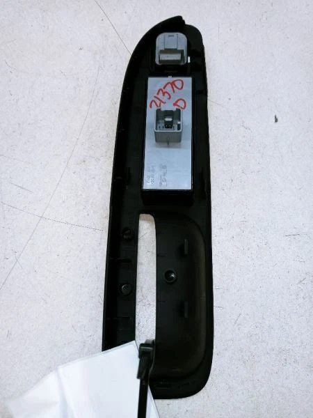 Volkswagen Passat 2008 conductor izquierdo maestro interruptor de ventana eléctrica fabricante original usado  Foto 4 de 4