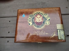 Don Carlos Belicoso Empty Wood Cigar Box PERFECT CONDITION