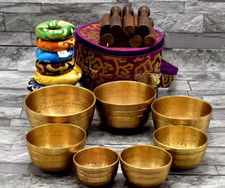 2.5&ndash;5 Inch Hand Hammered Tibetan Singing Bowl Set of 7 | Chakra Healing Bowl Set