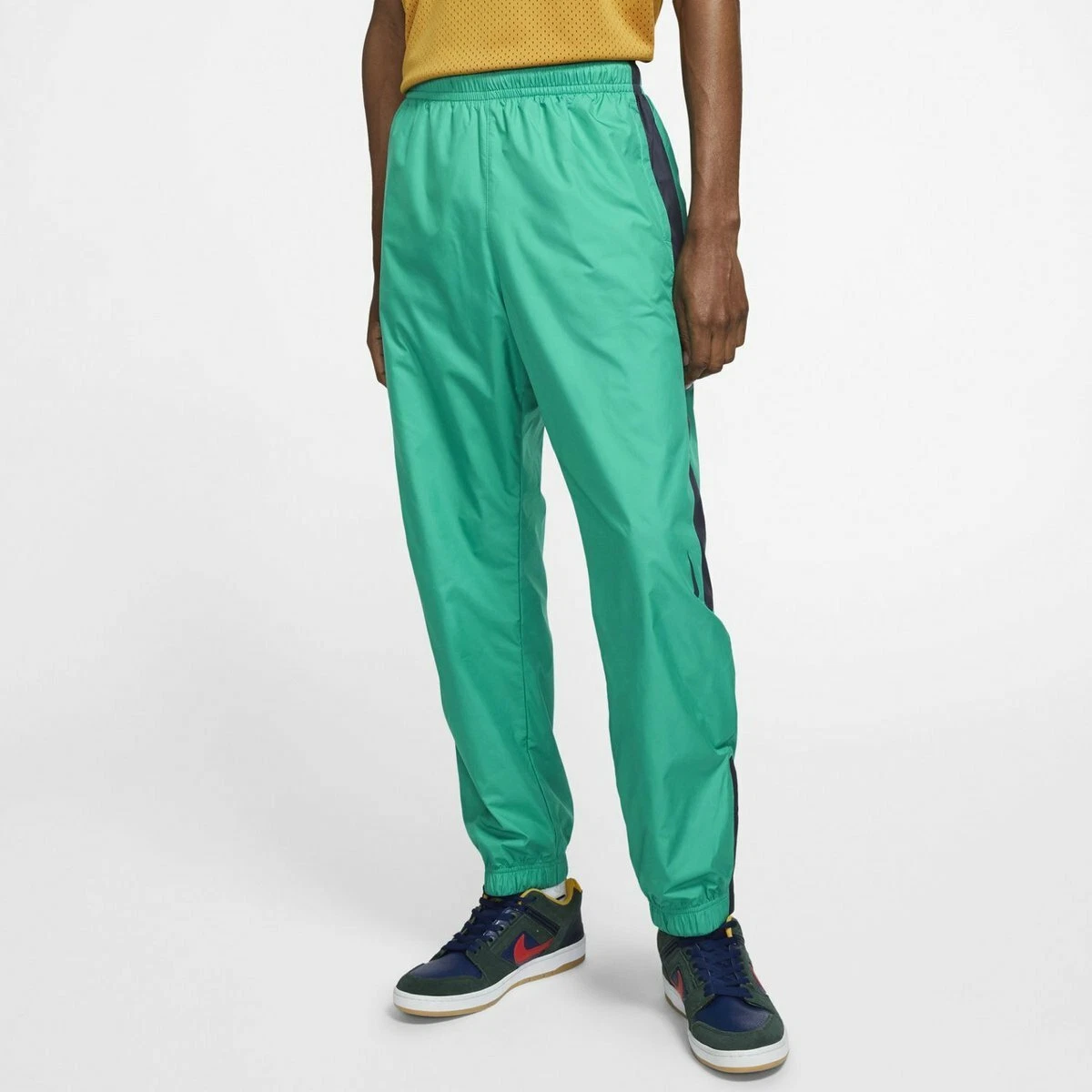 NEW SB Track Pants Swoosh Skate Jogger Size S M 2XL |