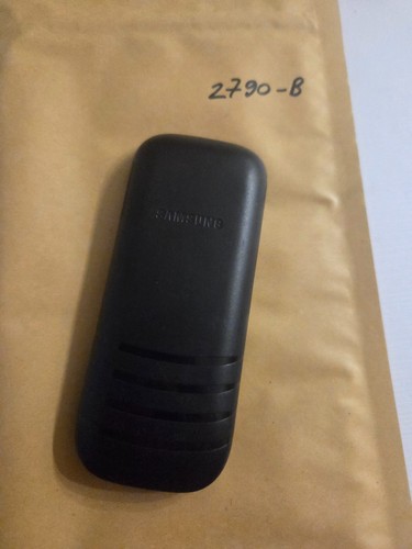 Telefono cellulare Samsung E1200 nero sbloccato di rete - Foto 2 di 2