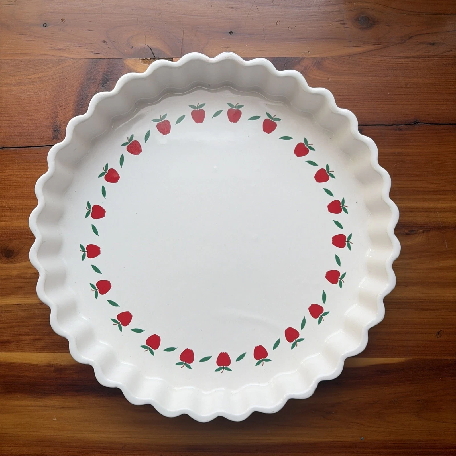 Vintage Ceramic Apple Pie Dish Ruffled Edge W/Decorative Border 1.5" x 9"