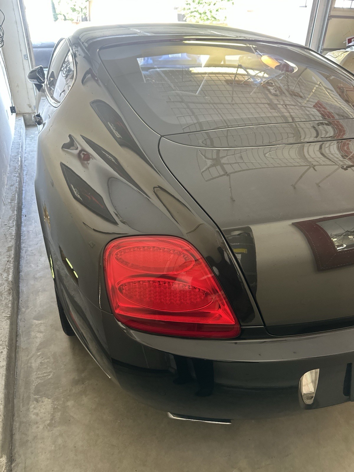 2005 bentley continental gt coupe 2-door 6.0l