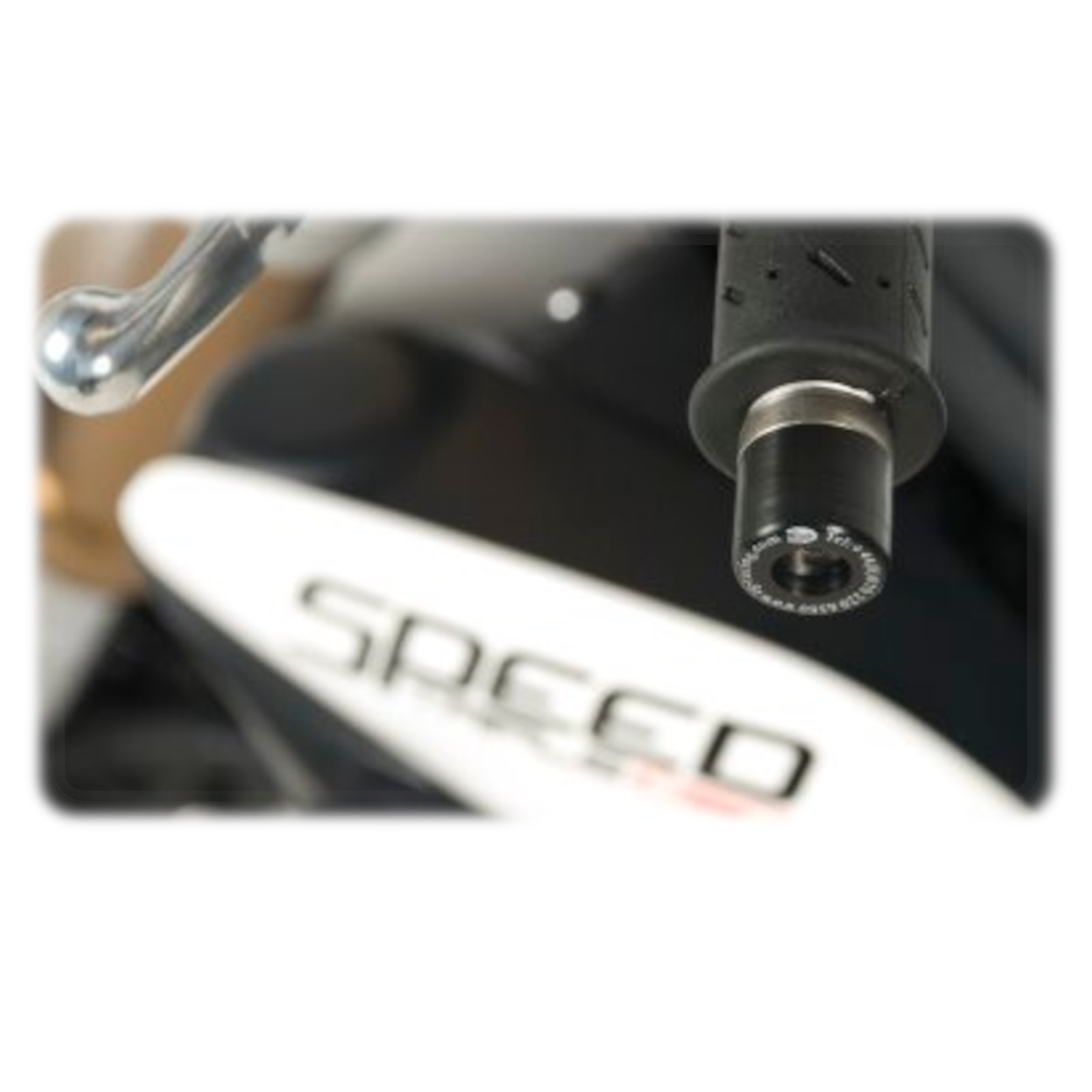 Bar End Sliders for Triumph Speed Triple 2011-2015 R&G