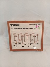 Sealed Tyco No 904 24 Trackside Signs Poles, HO Scale Model Train Accessories