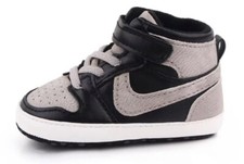 Baby Shoes, soft sole, size 12-18 months, size 3 13cm Classic Toddler