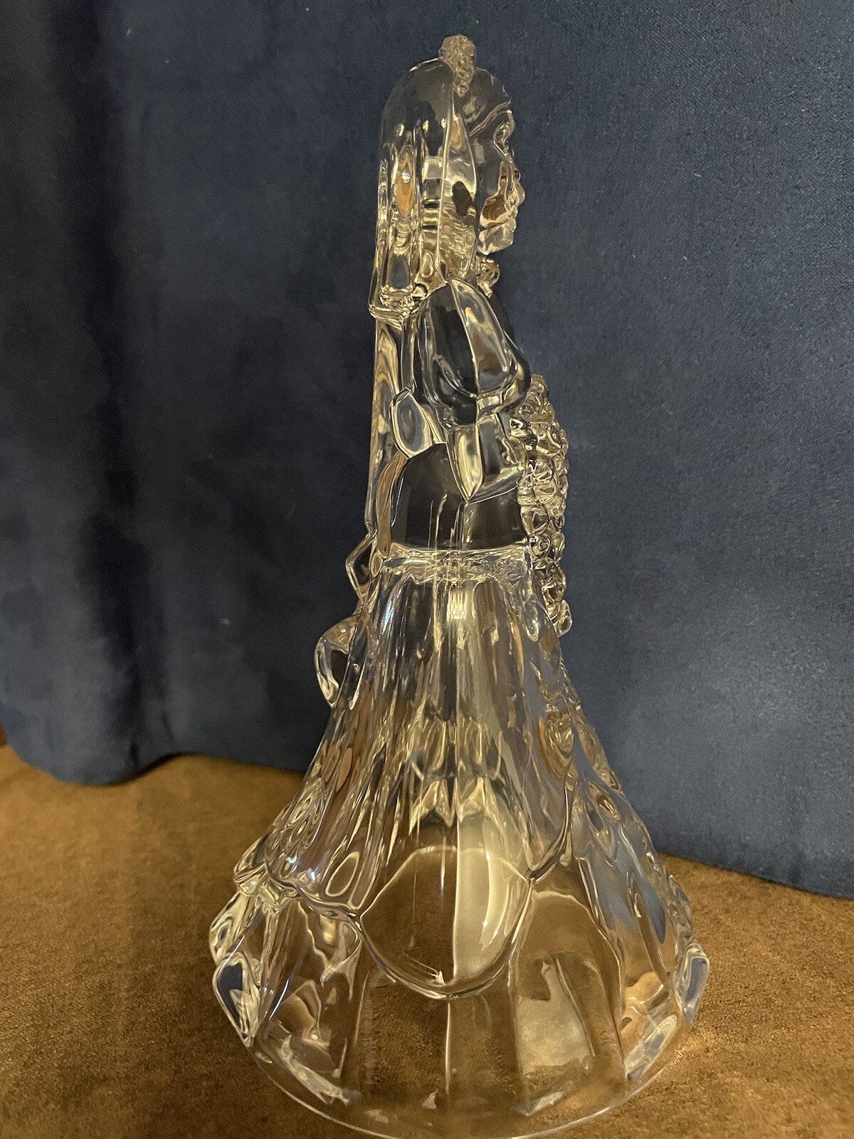 Beautiful Waterford Marquis Crystal Bride Groom Wedding Cake Topper