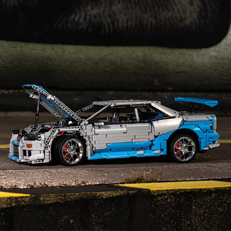 3383 pcs Nissan Skyline GT-R R34 Coupe Building Blocks Set 1:8