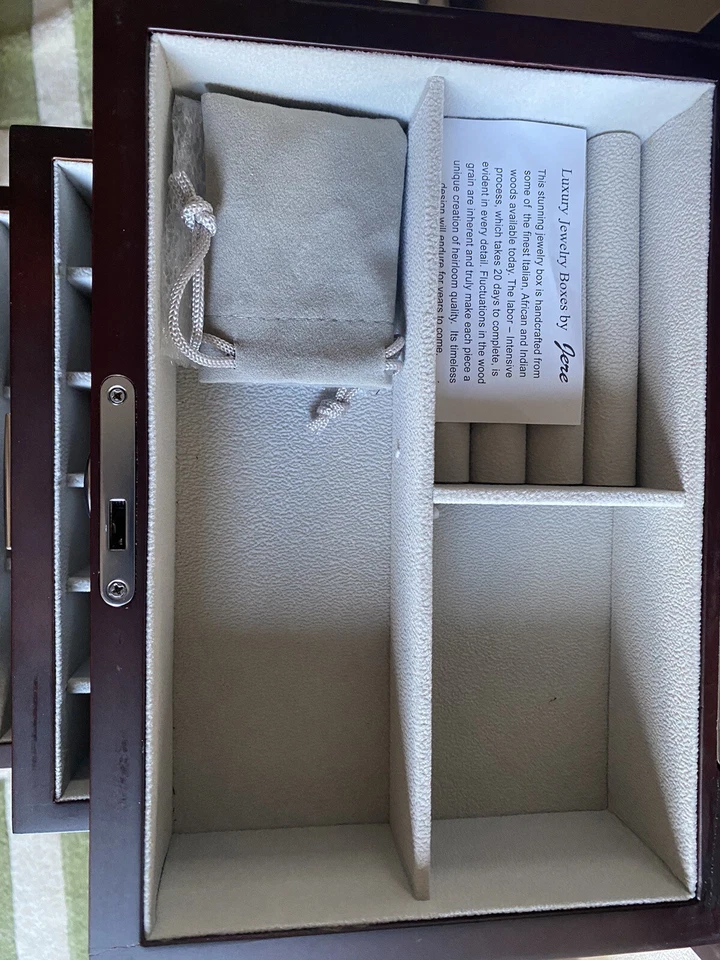 Joyero de lujo Jere caoba mate con llave gama alta Foto 4 de 4