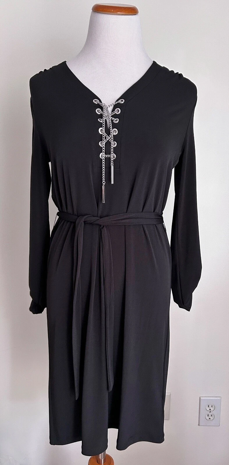 Nuovo con etichetta! Abito nero Michael Kors con lacci a catena argento cintura in tessuto orig $120 SM