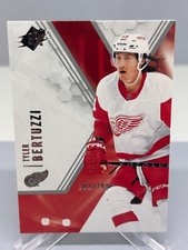 21-22 Tyler Bertuzzi /299 #59 Detroit Red Wings SPx