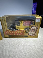 1994 ERTL DIE CAST COCA-COLA DELIVERY TRUCK W/ Coke Bottles MINT IN BOX