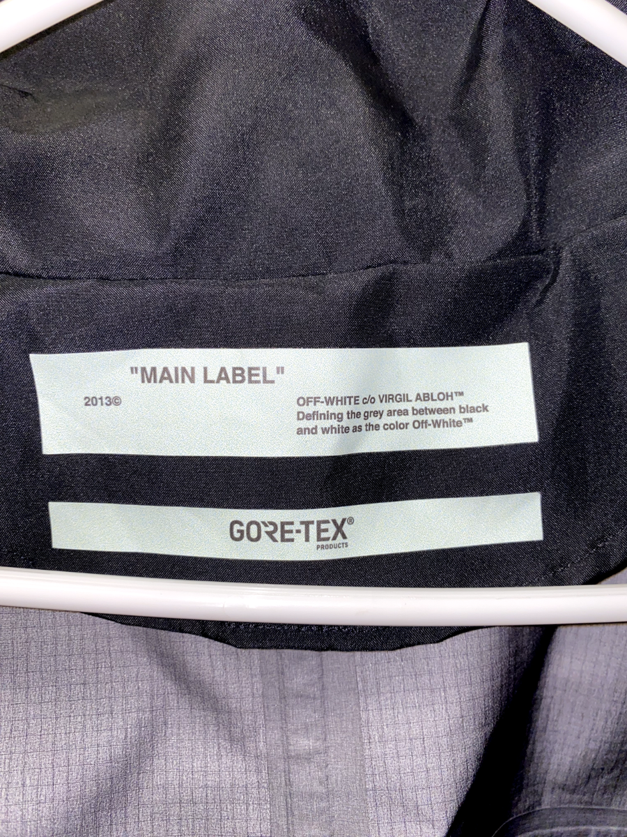 Off-White Goretex Off-White Goretex