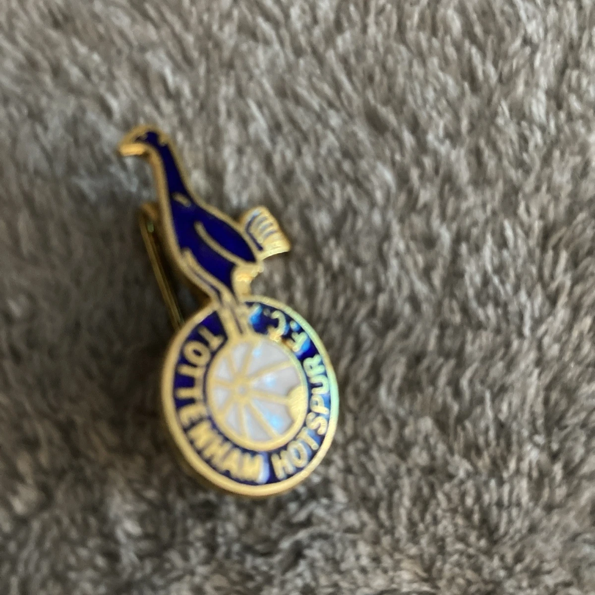 Pin's Vintage ASOA Valence - Football - Collectionneur - Années 90