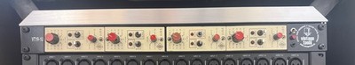 4 mal Neumann V476b im Rack