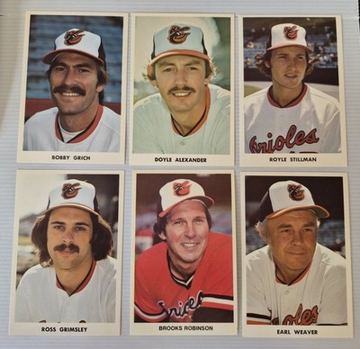 1970s Baltimore Orioles Team Issue Photos 30 Different WEAVER, BROOKS, GRICH 