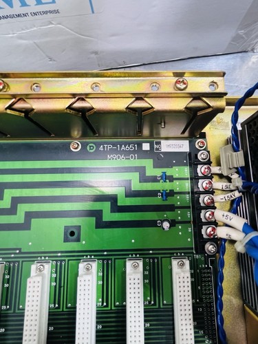 Nissei 4TP-1A651 Backplane Full Kit Set Up W/ Power Supplies - Afbeelding 4 van 9
