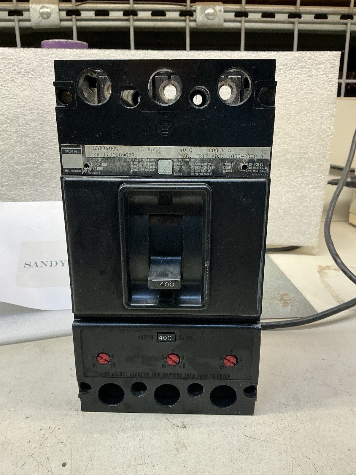 Westinghouse 3 Pole 400 Amp 600V Thermal Magnetic Circuit Breaker LBB3400W