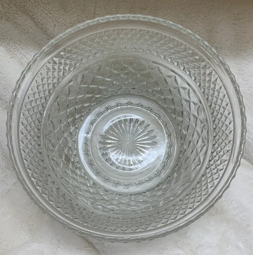 Vintage Anchor Hocking ~ Wexford Heavy Glass ~ Salad/Punch Bowl