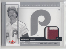 2005 Fleer Classic Clippings Cut of History Game-Worn Patch Mike Schmidt /25 HOF
