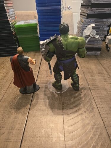 Marvel Select GLADIATOR HULK With Thor Ragnarok Movie Version Legends - Picture 4 of 4