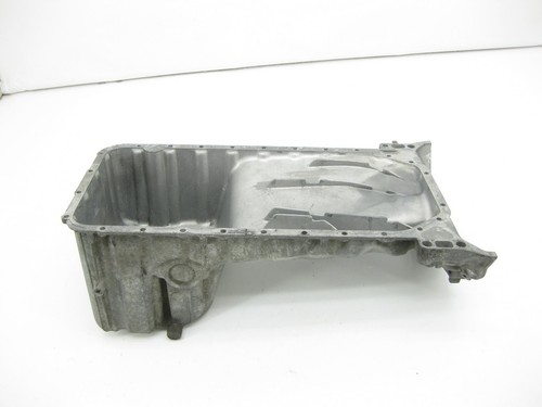 Mercedes-Benz R6010141002 Oil pan - engine sump OM601 for T1-Class W601 - Picture 6 of 9