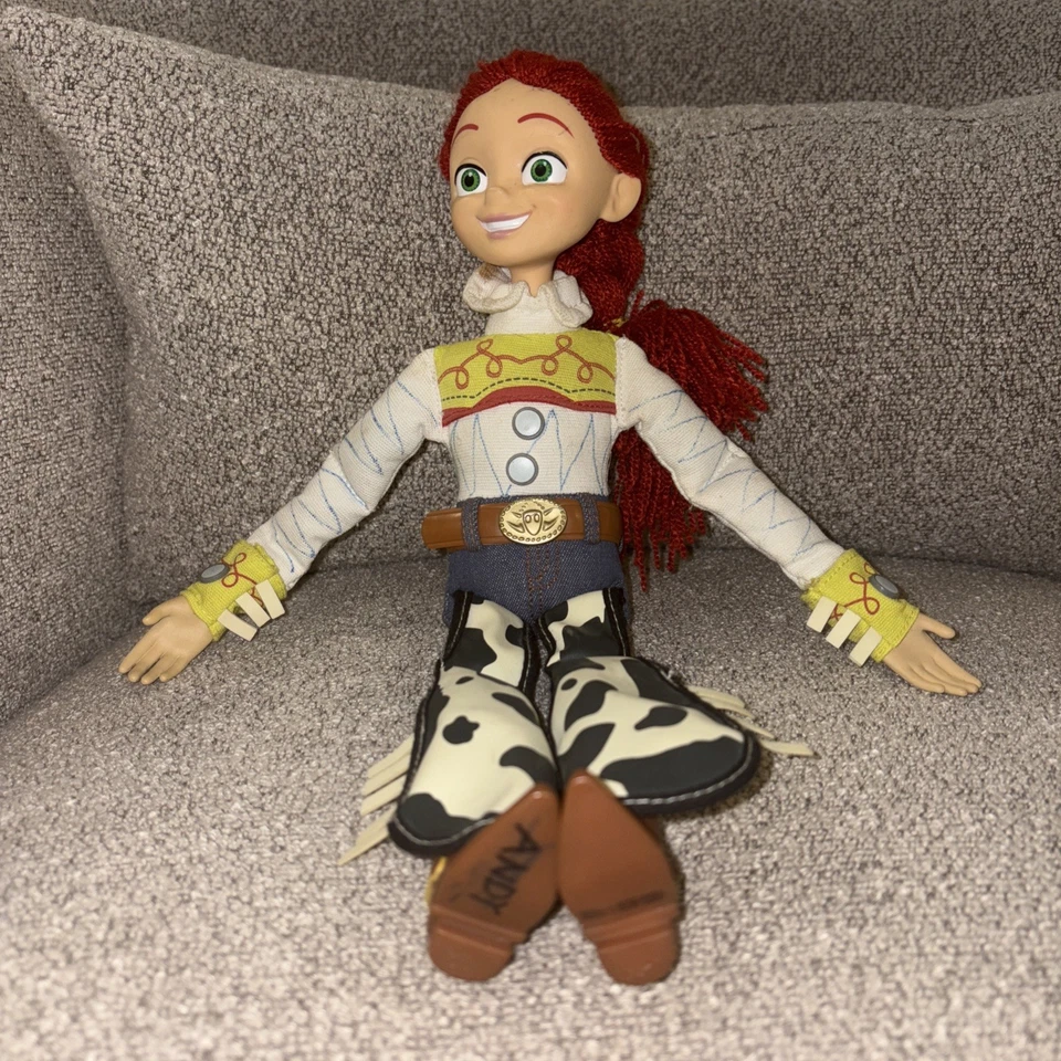 Disney Toy Story 14” Talking Jessie Doll Pull String WORKS! No hat. - Image 2 of 4