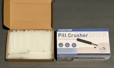 HIUMTREE Pill Crusher With A Box Of Bags