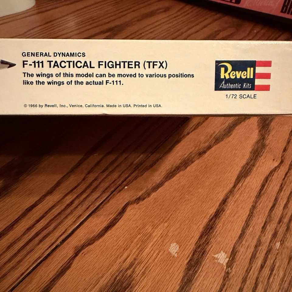Revell F-111 TFX Tactical Fighter Plane 1:72 Model Kit 1966 #H-208:200 READ - Image 2 of 4