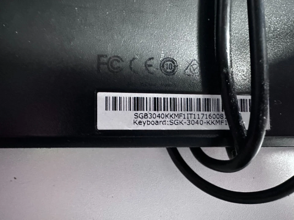 Tastiera Gaming Cooler Master RGB  (SGK-3040-KKMF1-IT) - Immagine 2 di 2