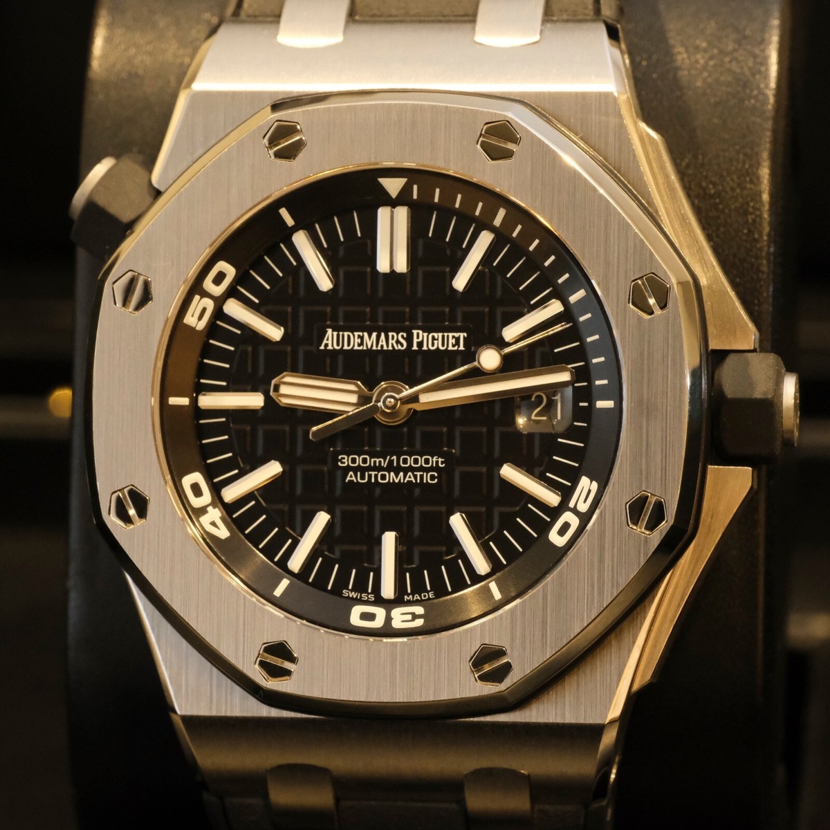 Audemars Piguet Royal Oak Offshore Black Dial 15710ST.OO.A002CA.01