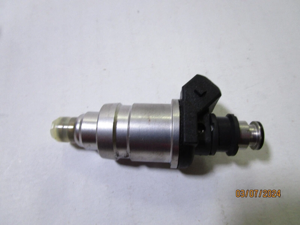 Fuel Injector BWD 57788 Foto 2 de 4