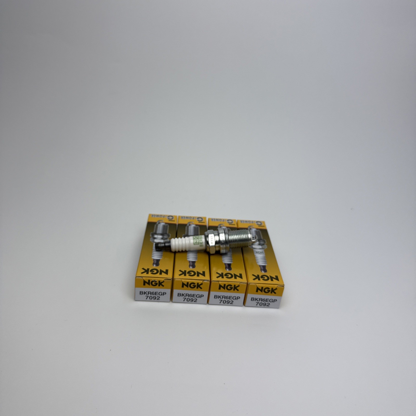 4 Pack NGK 7092 G-Power Spark Plugs BKR6EGP for Toyota Subaru GM Honda