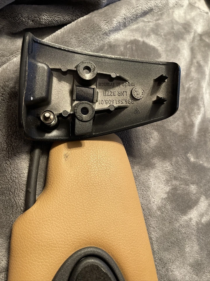 Porsche 911 4S convrt Right Sun Visor (used) beige 997731032287E3 - Изображение 3 из 4