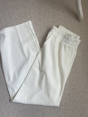 White Trouser Suit Polyester Jacket And Trousers XL 