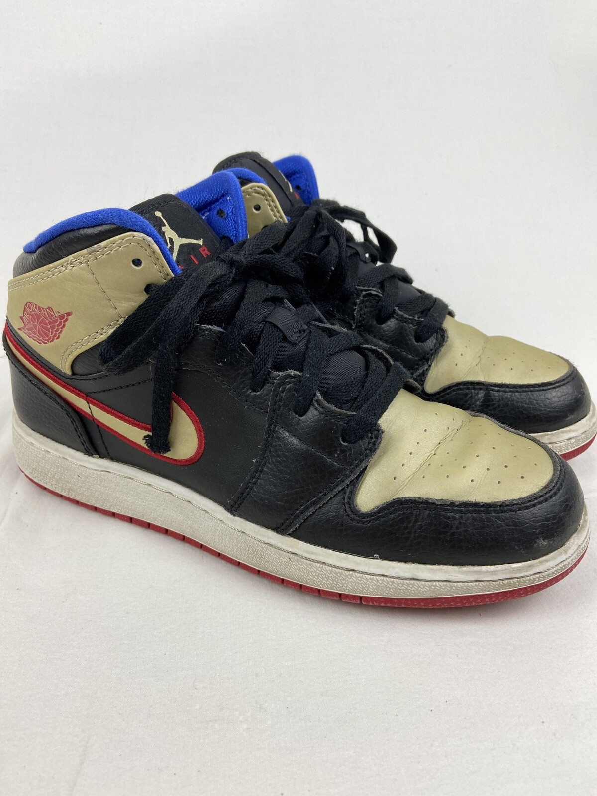 nike jordan black red