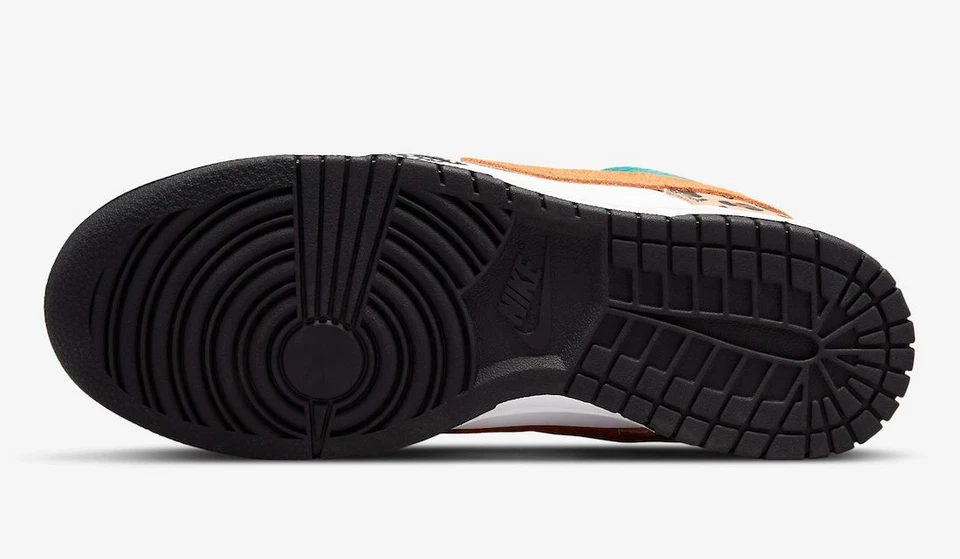 Nike Dunk SE Low W Safari Mix Animal Patchwork Talla 12/10,5 Hombres DN3866-100 Foto 2 de 4