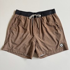 Vuori Kore Camel Stripe V367 Lined 5" Inseam Mens Athletic Lined Shorts Medium