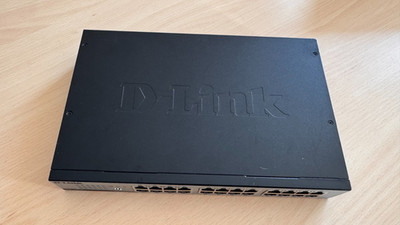 D-Link DGS-1024D 24-Port Gigabit Switch, sehr guter Zustand