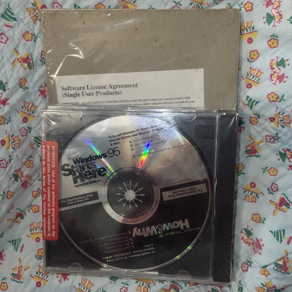 Microsoft Windows 95 manual and Installation CD sealed in shrink wrap - Image 3 of 4