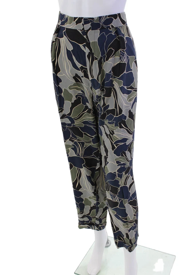 Calça Equipment Feminina Texturizada com Zíper Botão Estampada Floral Perna Larga Verde Tamanho GG - Imagem 2 de 4