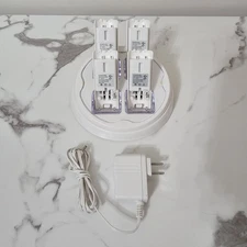 React Nintendo Wii/U Recharge Station Dock With 4 Rechargeable Battery Packs