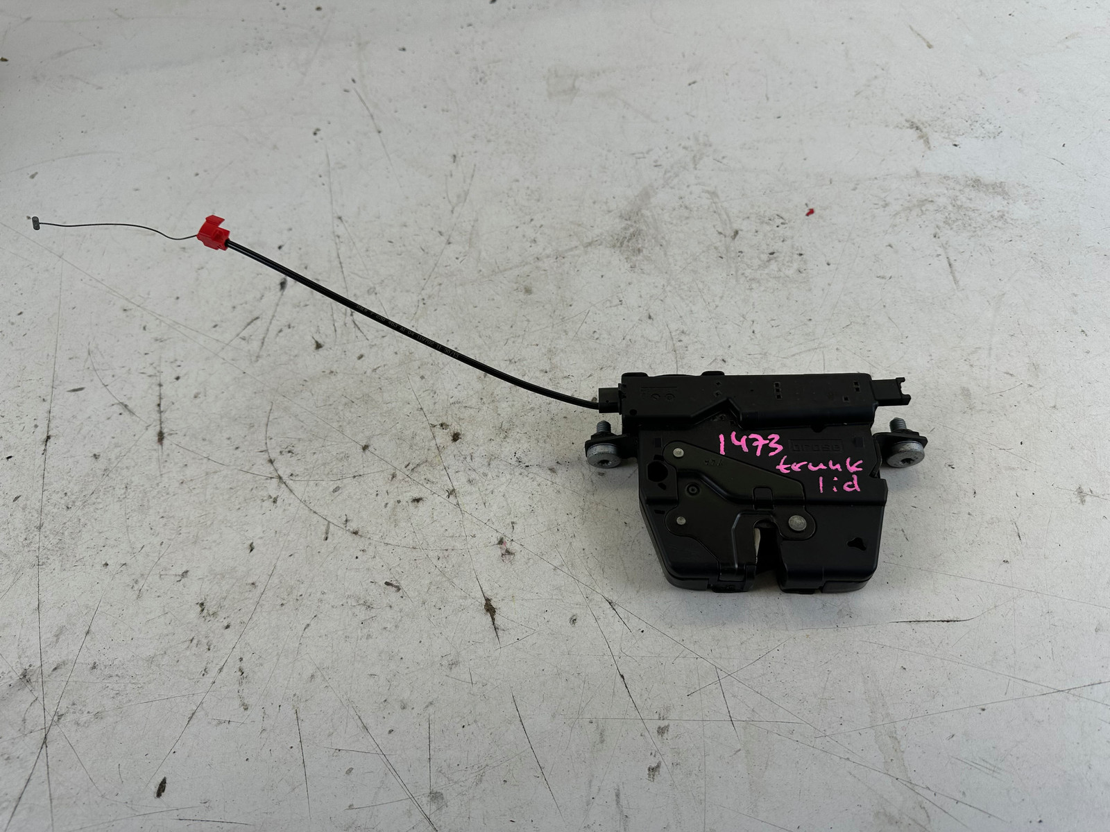 BMW 335i Trunk Latch F30 12-18 OEM 5124 7191212-05