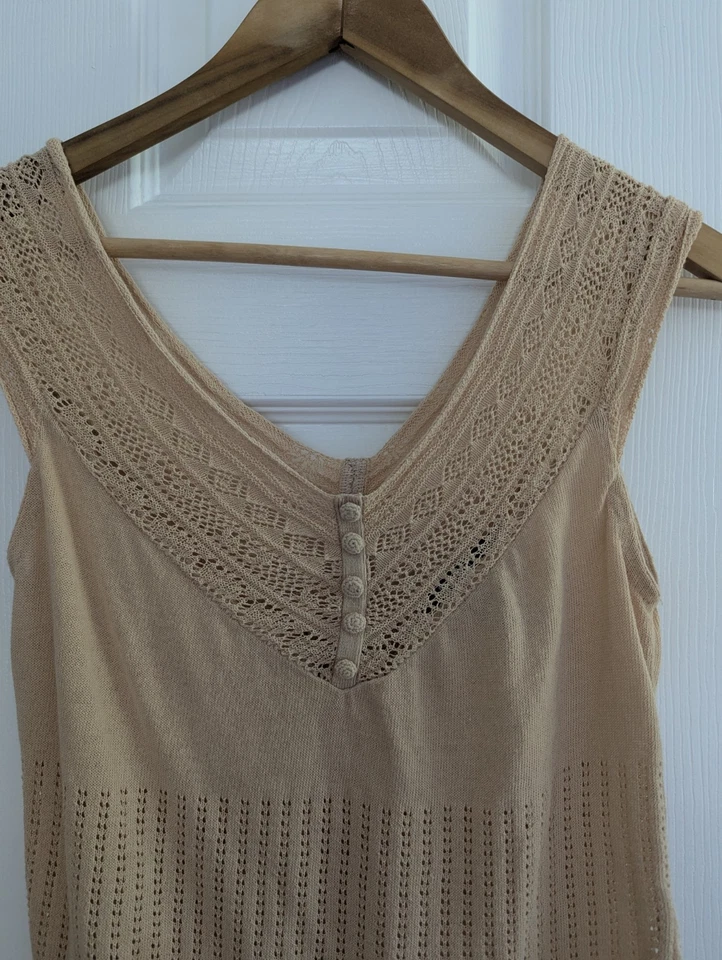 Suéter De Colección Sin Mangas Crema Para Mujer M 100% Algodón Femenino Minimalista Atemporal Foto 3 de 4