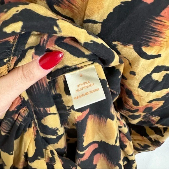 Torn by Ronny Kobo animal print silk blend maxi gown small - Image 4 of 4